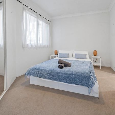 Cozy 2 Bedroom Apartment Surry Hills シドニー エクステリア 写真