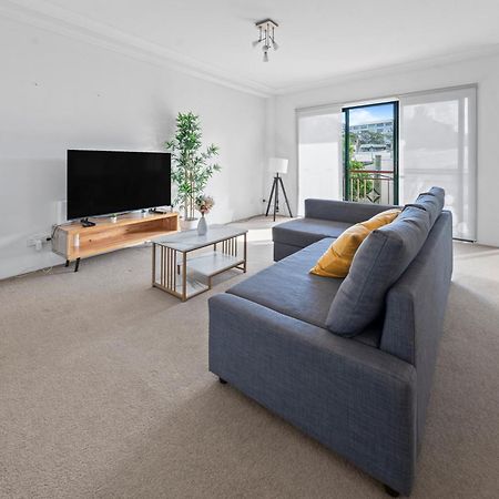 Cozy 2 Bedroom Apartment Surry Hills シドニー エクステリア 写真